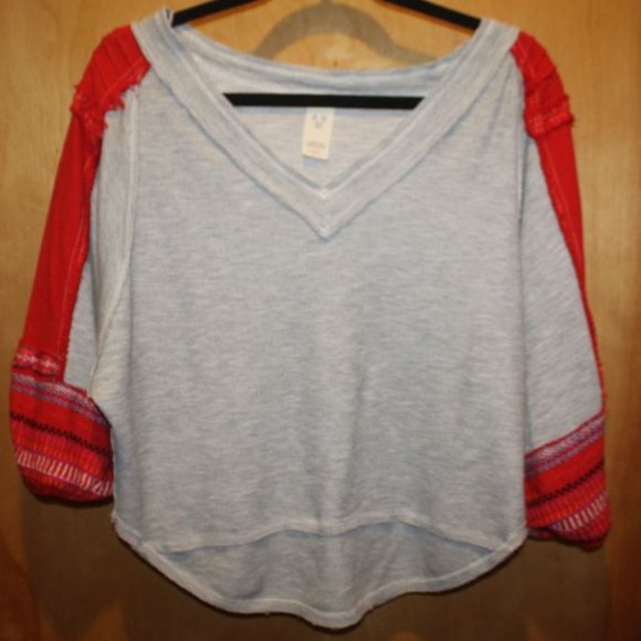 FREE PEOPLE EMBROIDERED SLOUCHY BUBBLE SLEEVE SHIRT Size S - Picture 2 of 5